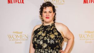rachel-reid-on-upcoming-book-‘unrivaled’-and-keeping-all-those-‘heated-rivalry’-season-2-secrets