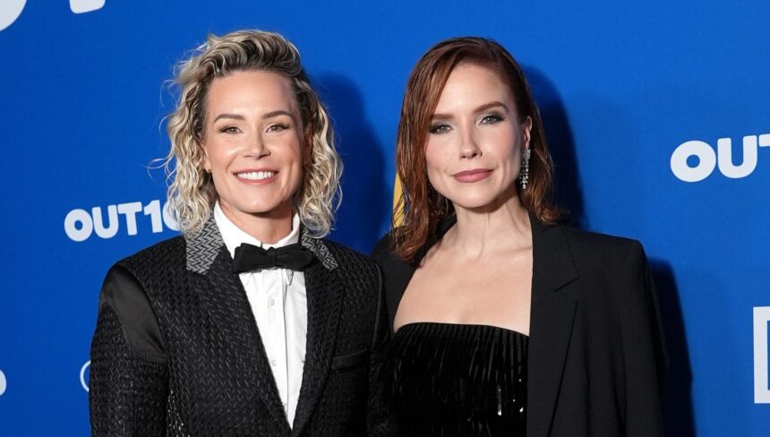 ashlyn-harris-&-sophia-bush’s-relationship-timeline:-from-the-beginning-to-secret-marriage