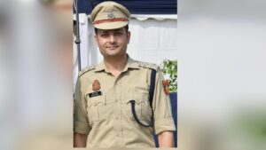 delhi-police-official,-accused-of-sexually-harassing-journalist-during-anti-cec-protest-at-jantar-mantar,-promoted