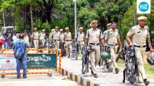 telangana-tea-seller-sets-himself-ablaze-outside-police-station,-cops-cite-dispute-with-grocer-over-cigarettes