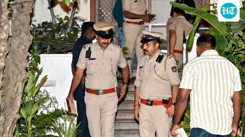 3-pakistani-nationals-among-7-booked-in-karnataka-for-terror-links,-‘radicalising’-state-youths