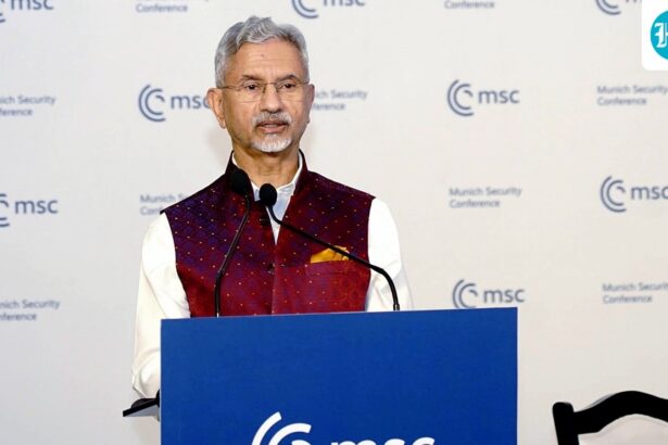 us-choosing-to-be-a-‘lonelier-power’;-china-rising-on-world-stage:-s-jaishankar