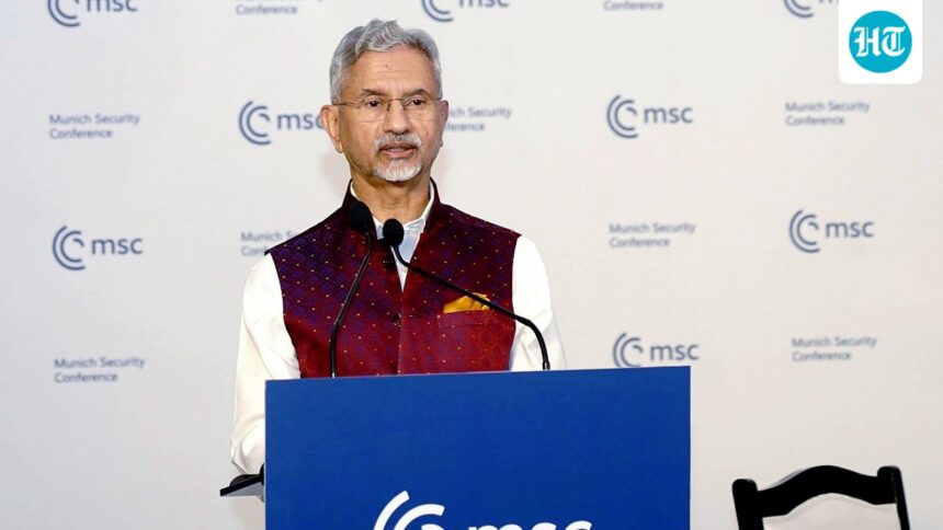 us-choosing-to-be-a-‘lonelier-power’;-china-rising-on-world-stage:-s-jaishankar