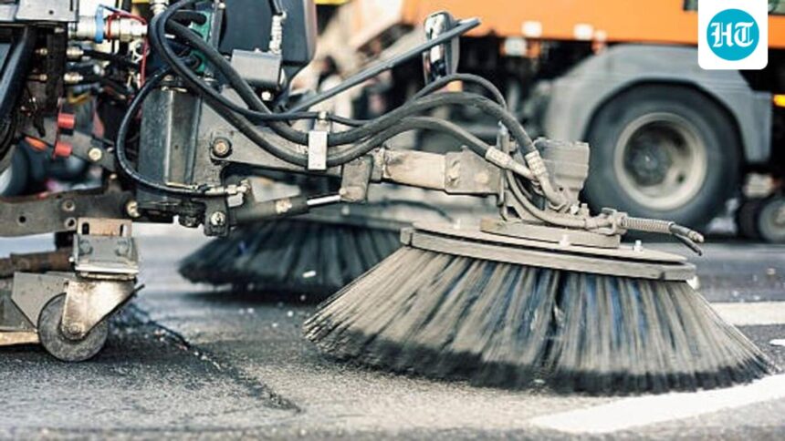 middle-east-crisis-likely-to-delay-delhi’s-70-new-mechanical-road-sweepers-from-europe