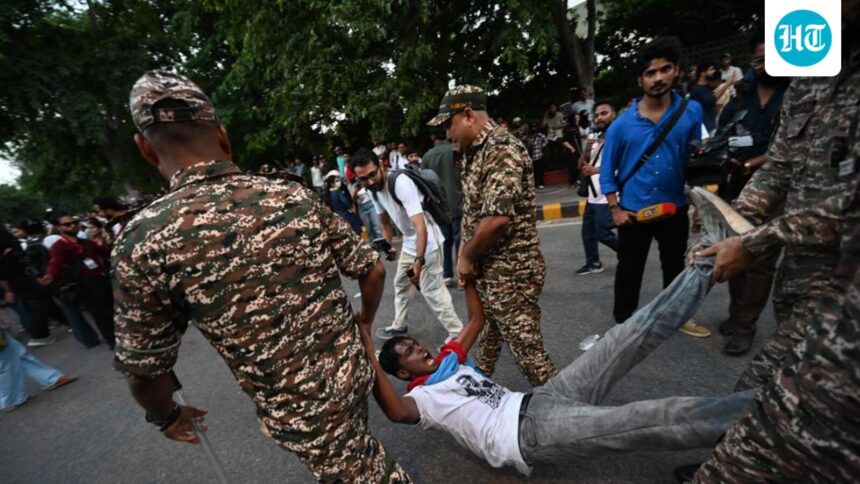 17-protesters-accused-of-vandalism-during-anti-sir-protest-in-delhi-get-bail