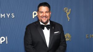 emmy-awards-enter-streaming-era:-prime-video,-tv-academy-ink-six-year-deal