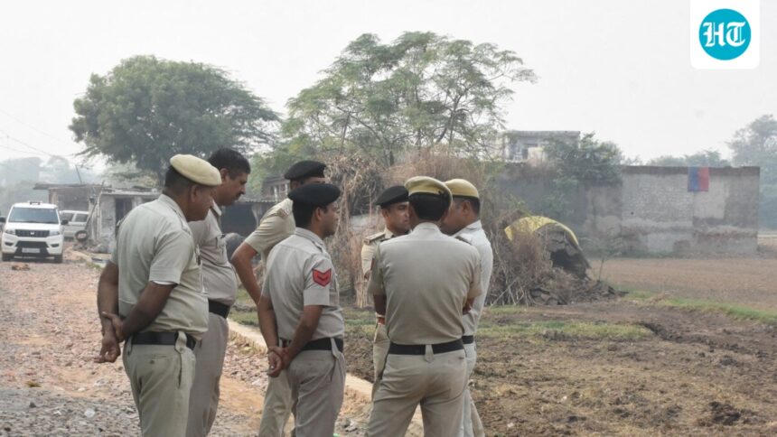 masked-man-slashes-teen-girl’s-throat-with-blade-after-barging-inside-home-in-haryana’s-faridabad