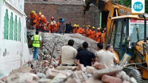 delhi-building-collapse-live:-one-dead,-ndrf-official-says-lanters-on-debris-a-big-challenge-to-rescue-ops