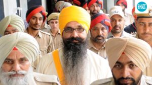 ‘not-conducive’:-centre-opposes-balwant-rajoana’s-death-commutation-plea-in-supreme-court
