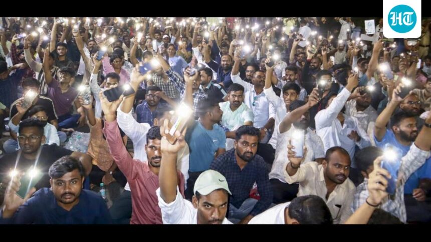 ‘students,-not-anti-nationals’:-bombay-hc-backs-pune-protesters’-right-to-protest