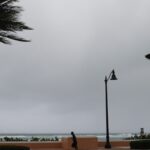 is-a-hurricane-coming-to-florida?-isaias-track-&-forecast