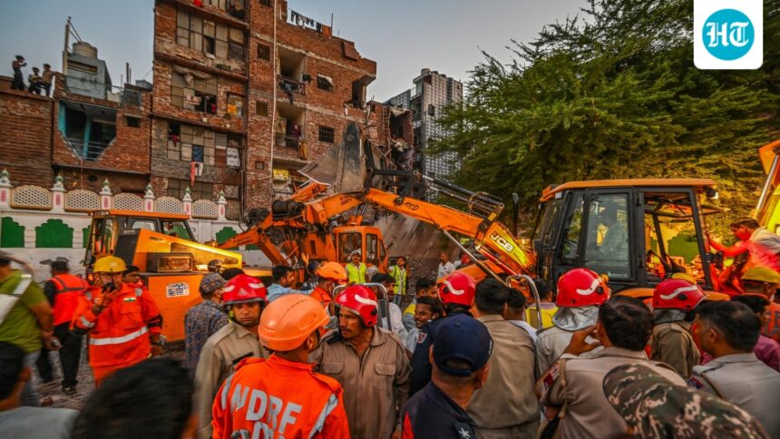 5-dead-in-delhi-building-collapse,-operations-continue-as-more-still-feared-trapped