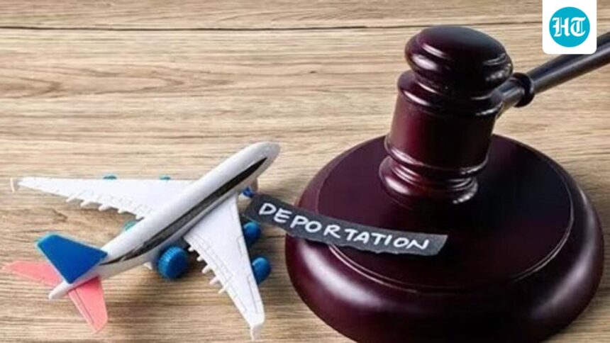 can-bengal-deport-all-who-crossed-bangladesh-border-in-1970s?-calcutta-hc-asks-state-govt