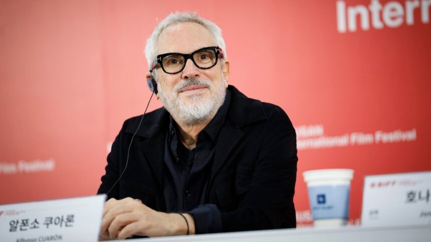alfonso-cuaron-reflects-on-making-‘harry-potter’:-“two-of-the-most-beautiful-years-of-my-life”