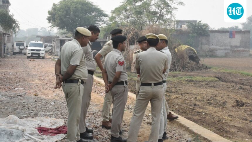 class-10-boy-found-dead-inside-classmate’s-house-in-faridabad,-cops-injured-as-families-clash